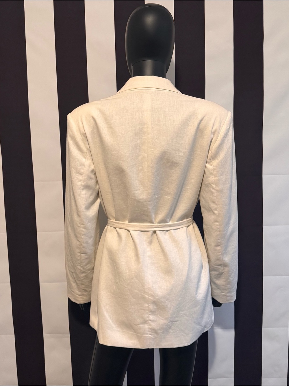 Zara White Belted Linen-Blend Blazer Jacket - Picture 3 of 7